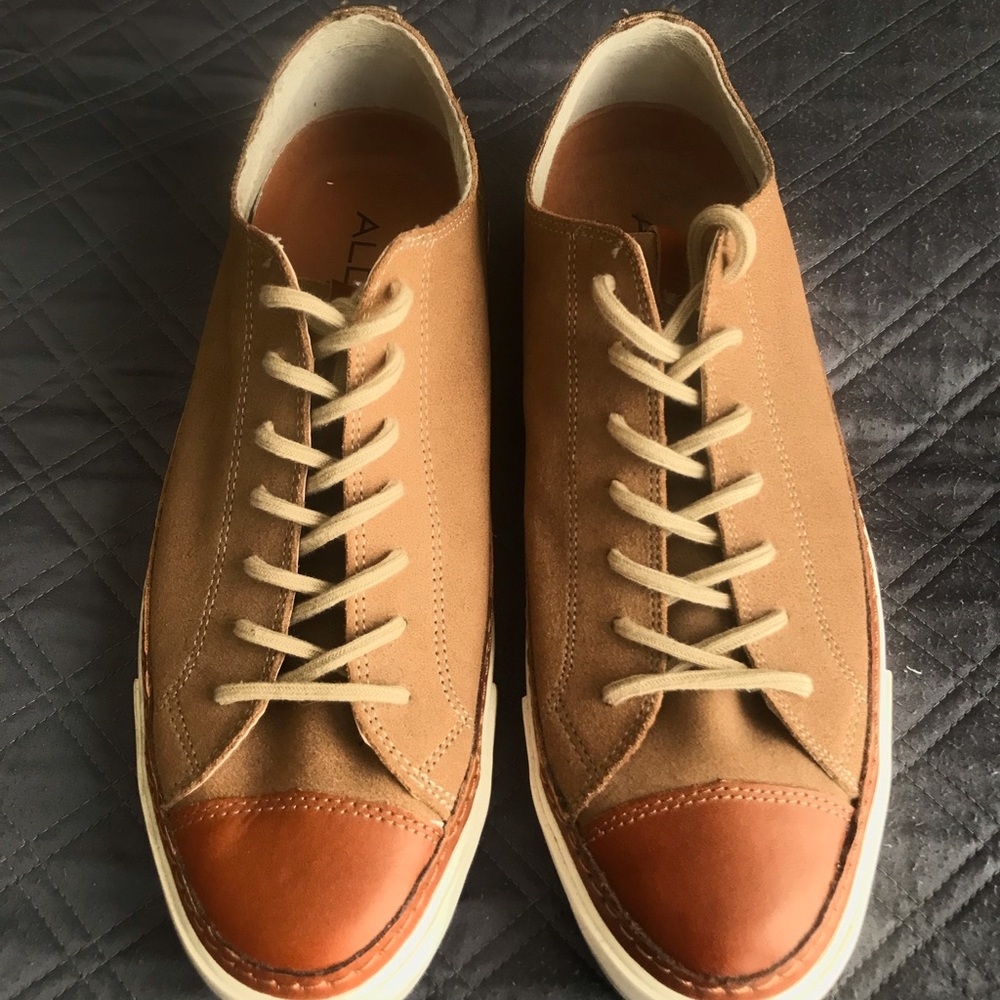 Aldo tan suede casual sneaker with leather toe. size 9- NEW- never worn.